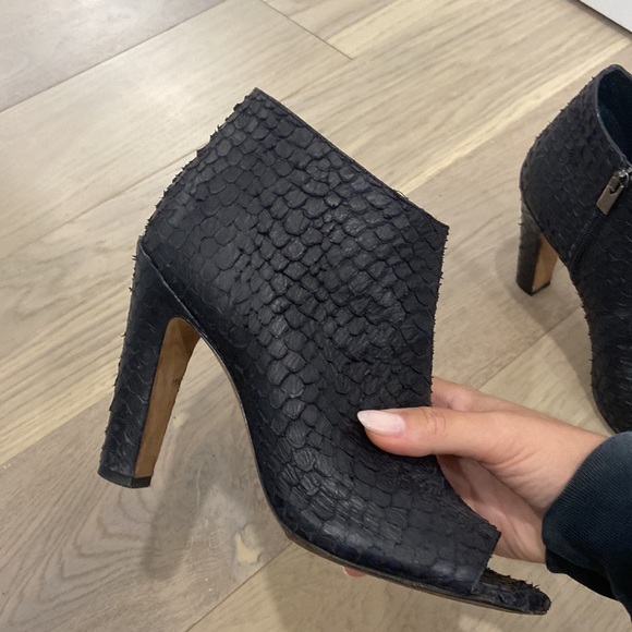 VINCE HEELS Size US7 EUR 37.5 - Picture 4 of 4